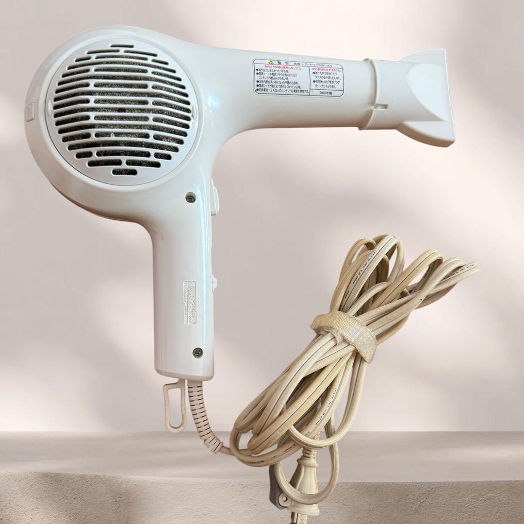 Nobby ノビー NB3100 マイナスイオンドライヤー ホワイト J2374ノビー