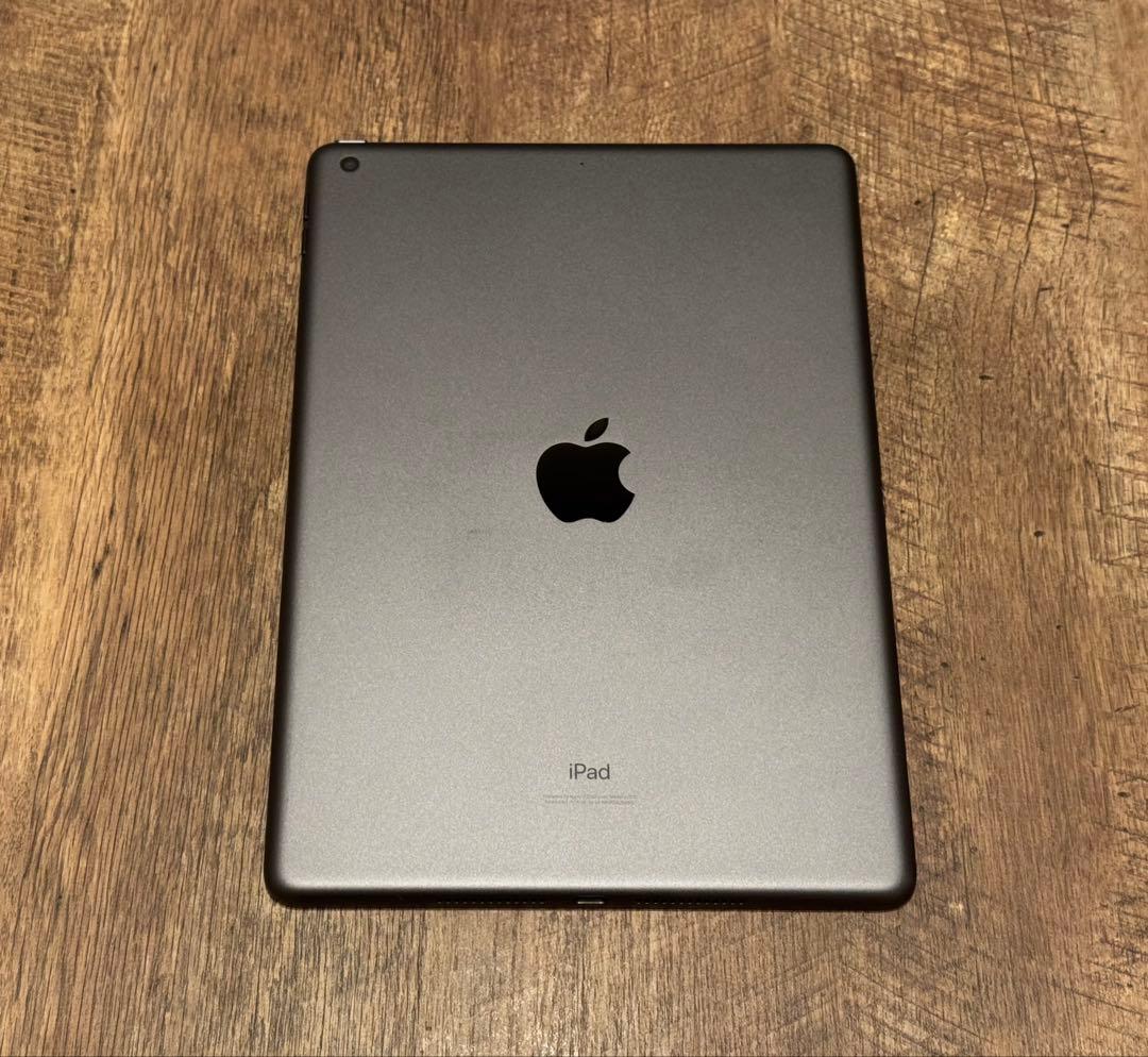 極美品 90% iPad 第8世代32GB スペースグレー 本体 充電器付き - メルカリ