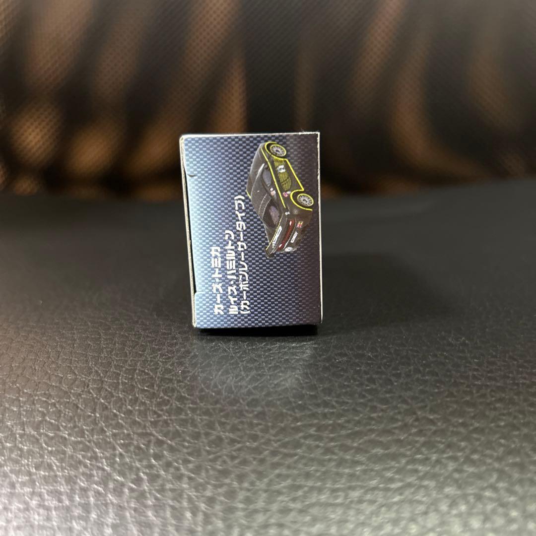 カーズ トミカ ルイス ハミルトン カーボンレーサータイプ