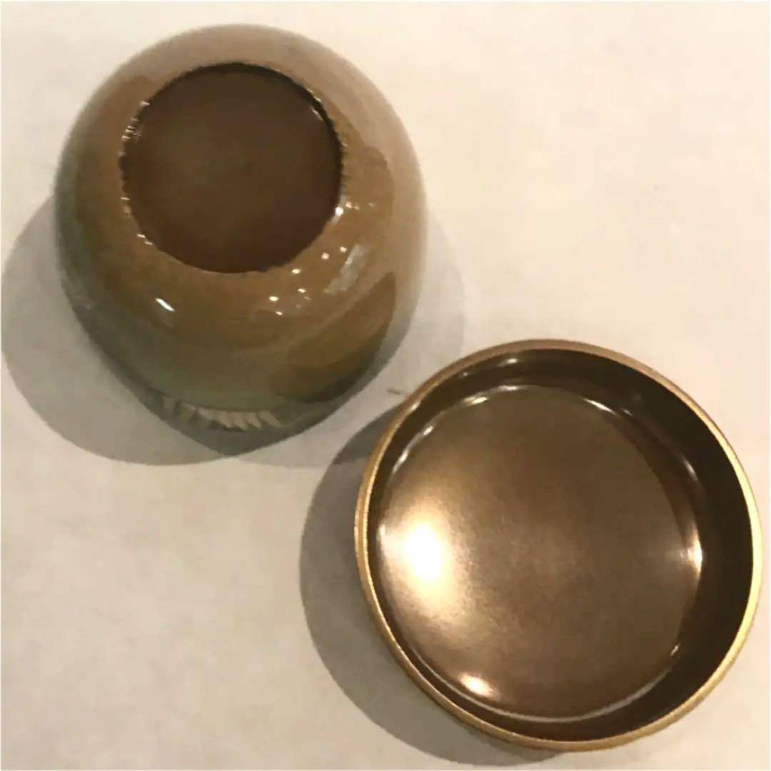 茶道具】大多尾重則作 杜若 内銀地 棗