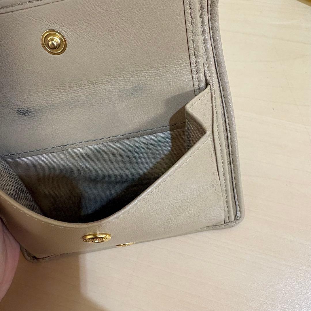 MIUMIU ミュウミュウ 折り財布 マテラッセ　 ベージュ系