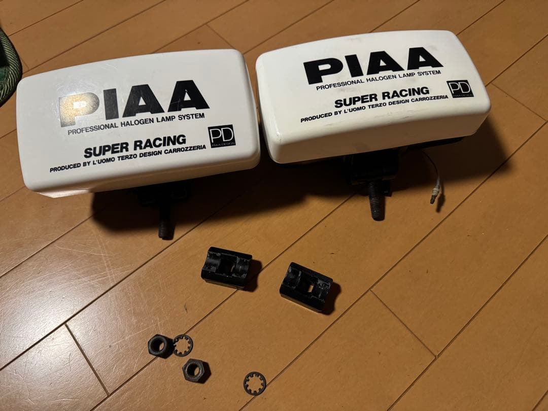 PIAA フォグランプ 角型 - メルカリ PIAA フォグランプ 角型