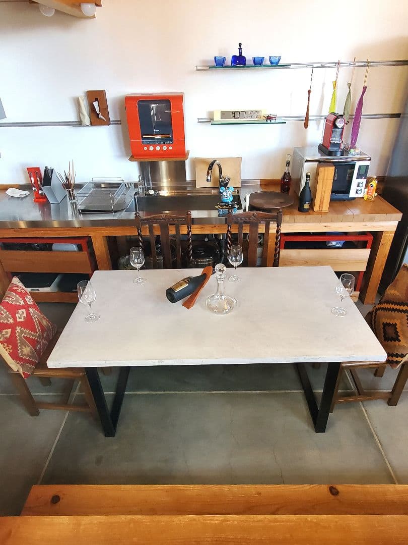 ねね モールテックス ダイニングテーブル 大天板 脚付き