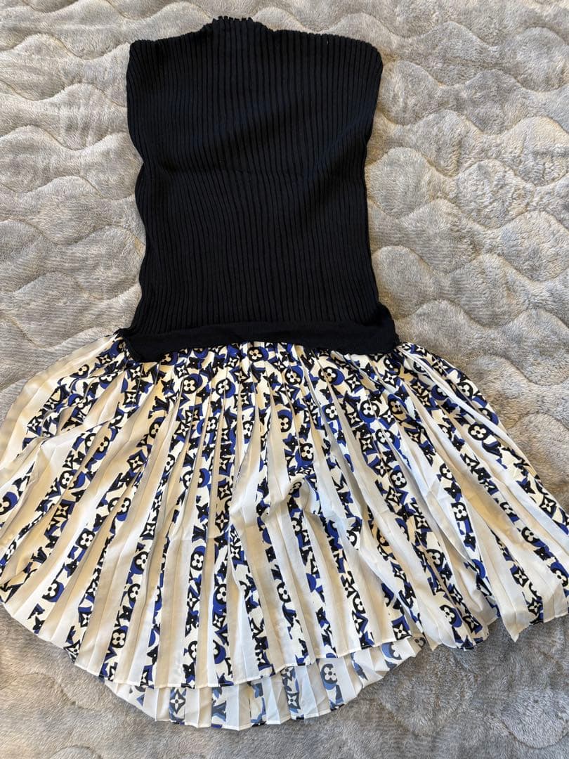 ルイヴィトン LOUIS VUITTON ワンピース ブラック ホワイト ブルー