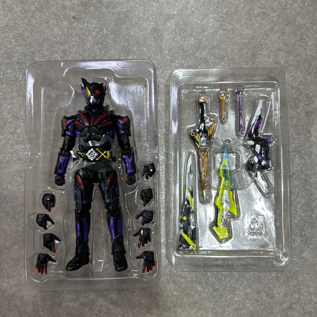 S.H.Figuarts 仮面ライダーゼロワン 滅 アークスコーピオン