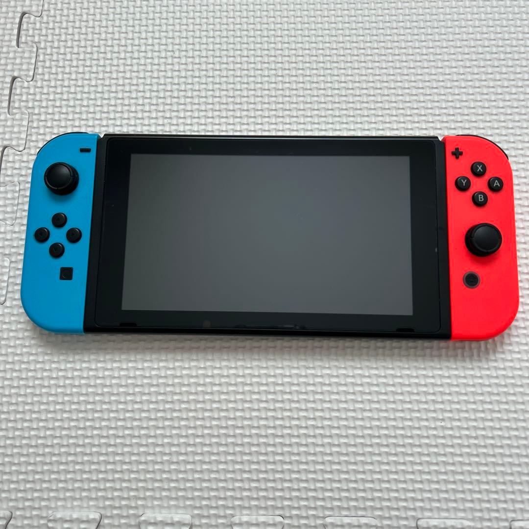 Nintendo 任天堂　switch スイッチ　本体　ジョイコン　付属品