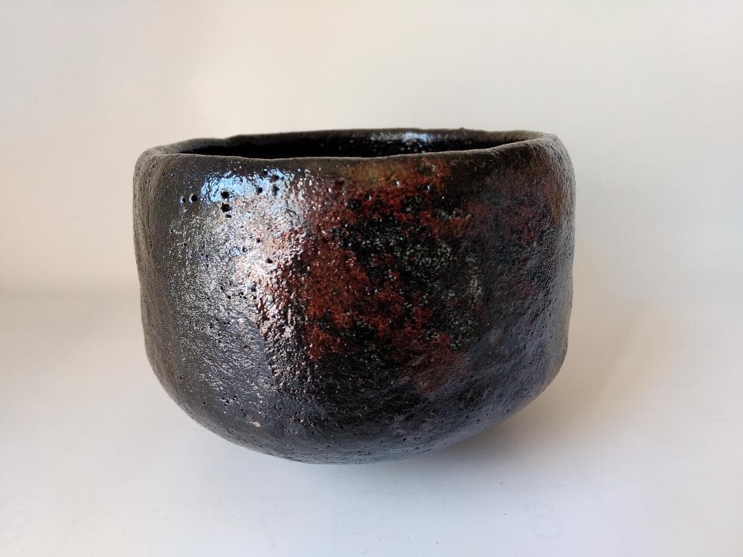 小西平内焼 太閤窯 原田聖龍 朱彩黒茶碗 共箱 茶碗 茶道具