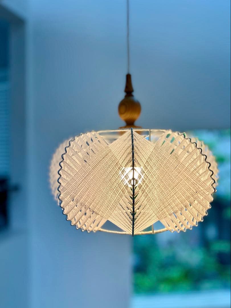 独60年代 EEA Leuchten パイン材と綿糸のヴィンテージ・ペンダント