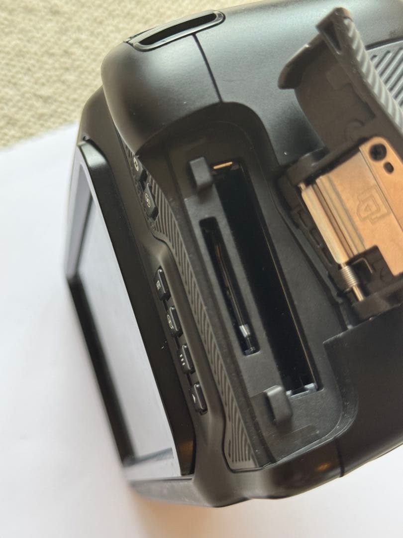 Blackmagic BMPCC 4K 本体／箱あり／Aプラグ付AC同梱／