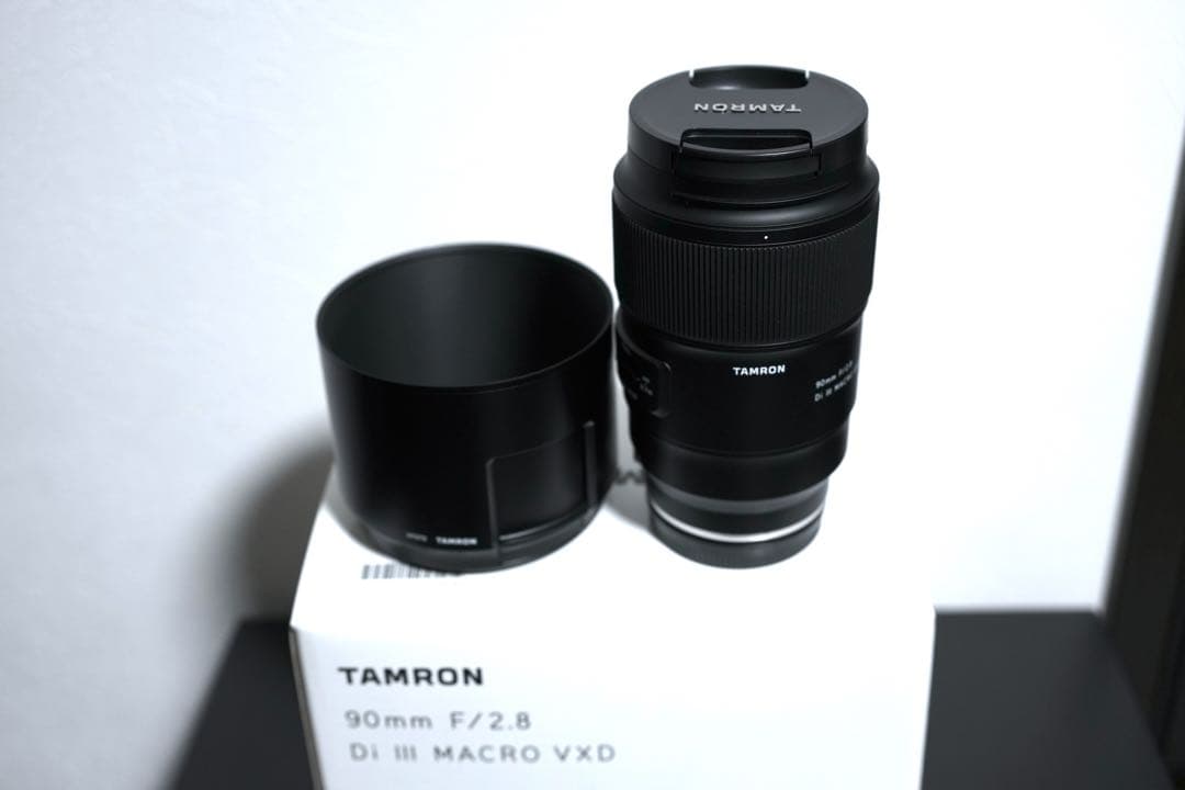 【極美品】TAMRON 90mm F/2.8 Di III MACRO VXD Tamron 90mm F/2.8 Di III Macro VXD Sony E (full frame & APS-C)