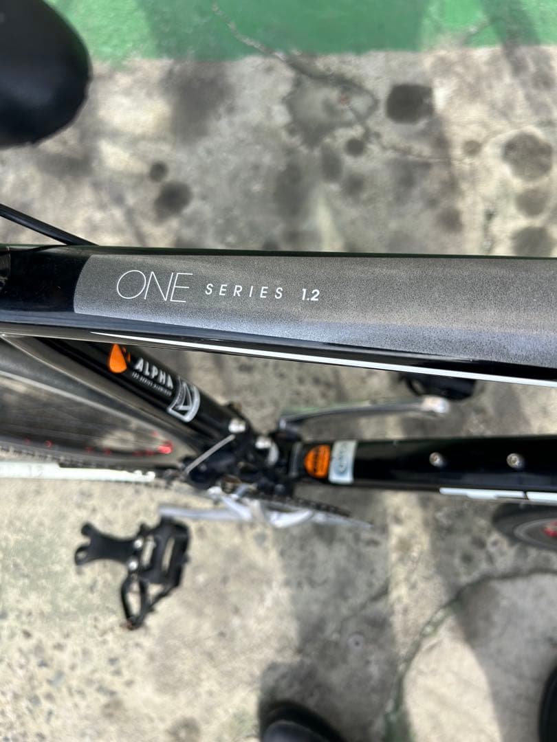 No.558 TREK ONE SERIES1.2 ロードバイク整備済み16速