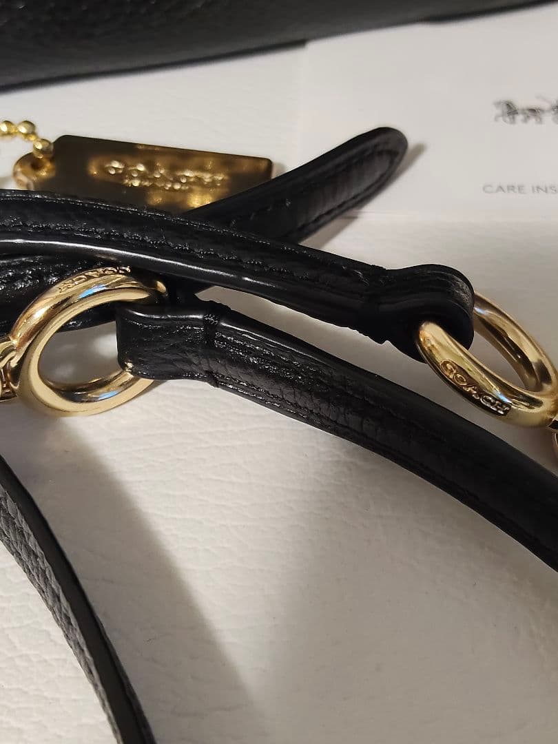 COACH ブラック　レザー　ショルダー　バッグ　黒　ロゴ　チェーン　コーチ