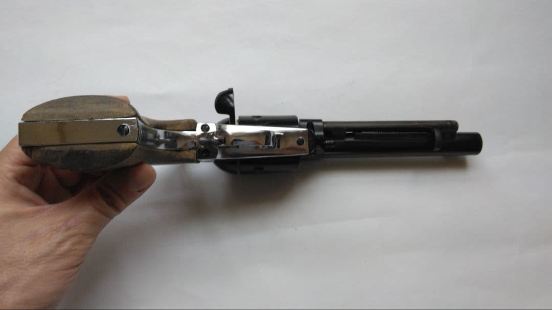 COLT SINGLE ACTION ARMY 45 モデルガン