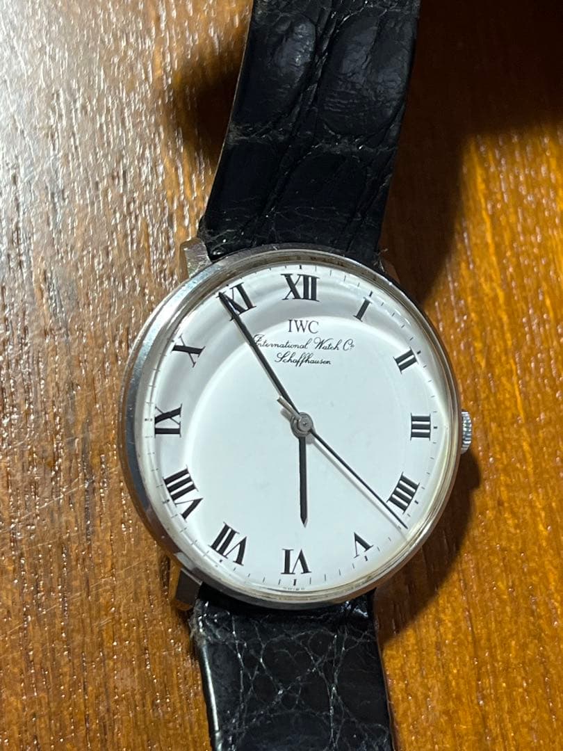 s*i様 iwc 手巻き　ローマンダイヤル ￼￼cal.403 1970年代　美