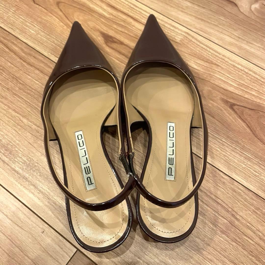 定番人気　PELLICO ペリーコ　バックストラップパンプス