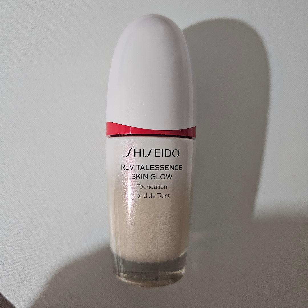 SHISEIDO SKIN GLOW 160とパウダー01のセット
