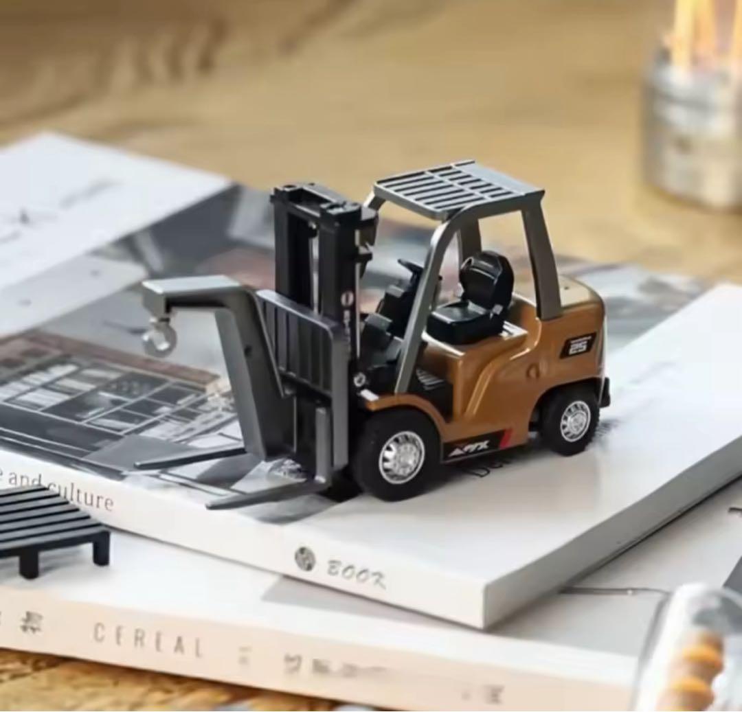 1/64スケール フォークリフト 無線リモコン アーム操作可 トイラジコン ミニ
