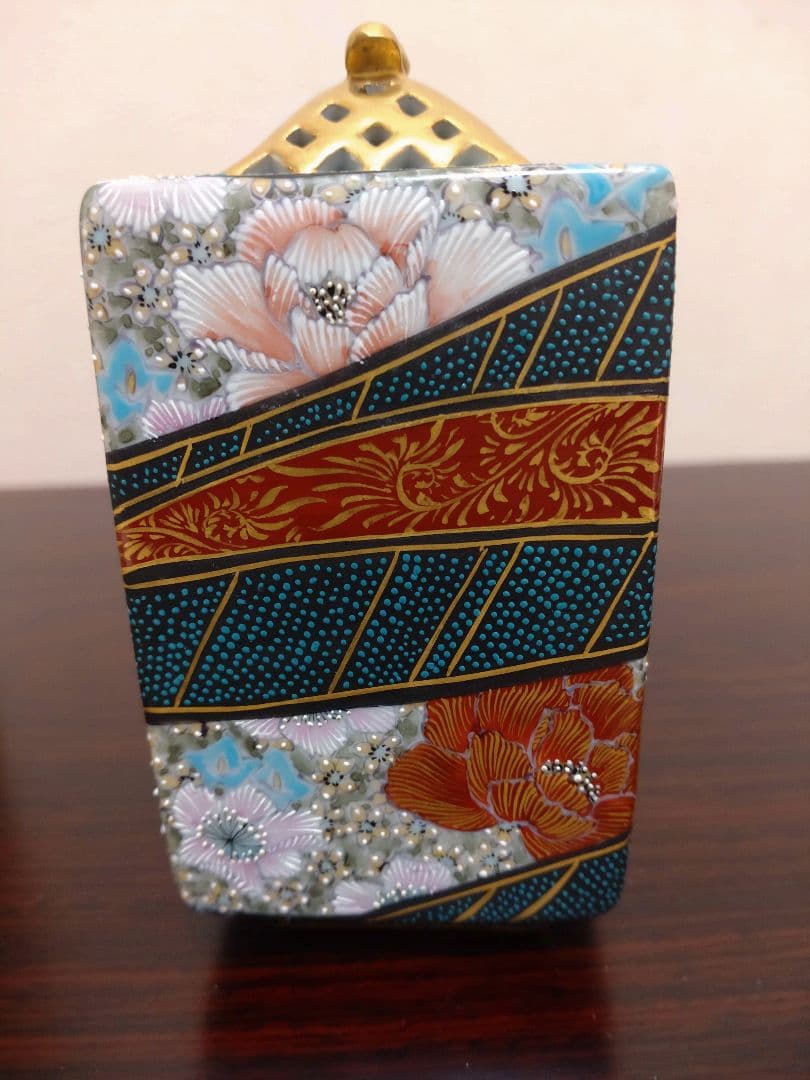 人気作家！九谷焼 中村陶志人 青粒花詰 香炉 共箱