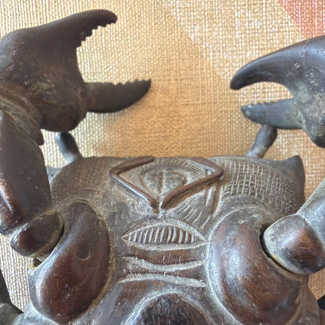 金属製 黒色カニ形状装飾品 江戸後期から明治の物