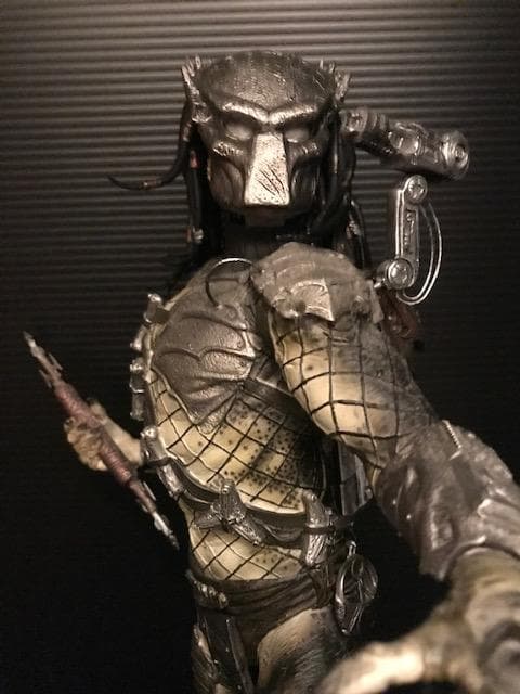 サイドショウ AVP2　ウルフ・プレデター1/5スケール スタチュー