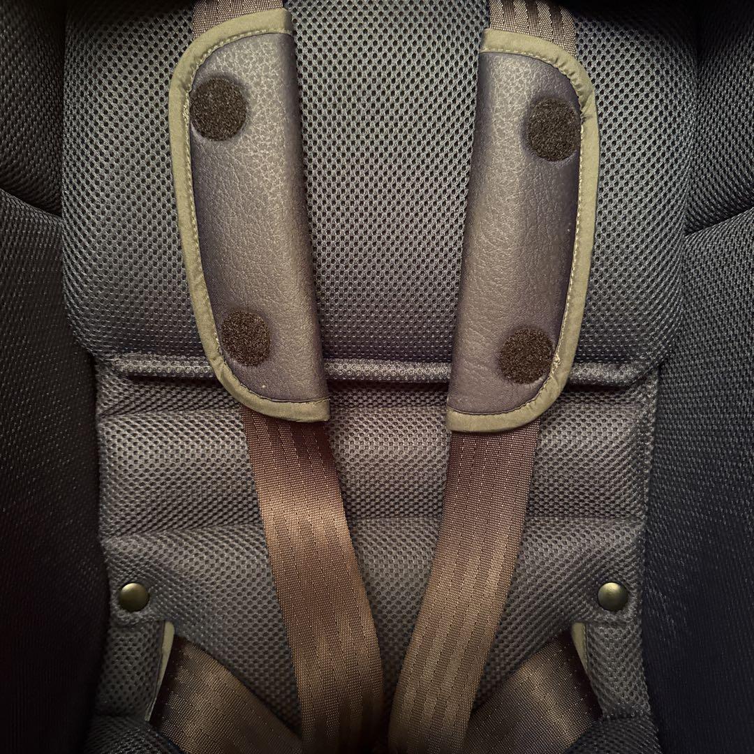 アップリカ クルリラ プラス ISOFIX 回転式 新生児対応 チャイルドシート