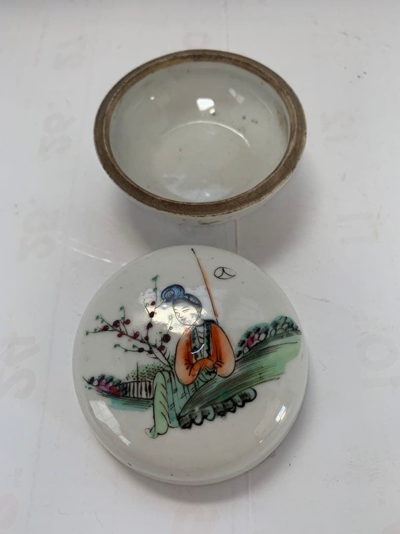 中国美術　白磁　美人絵　香合　送料込み