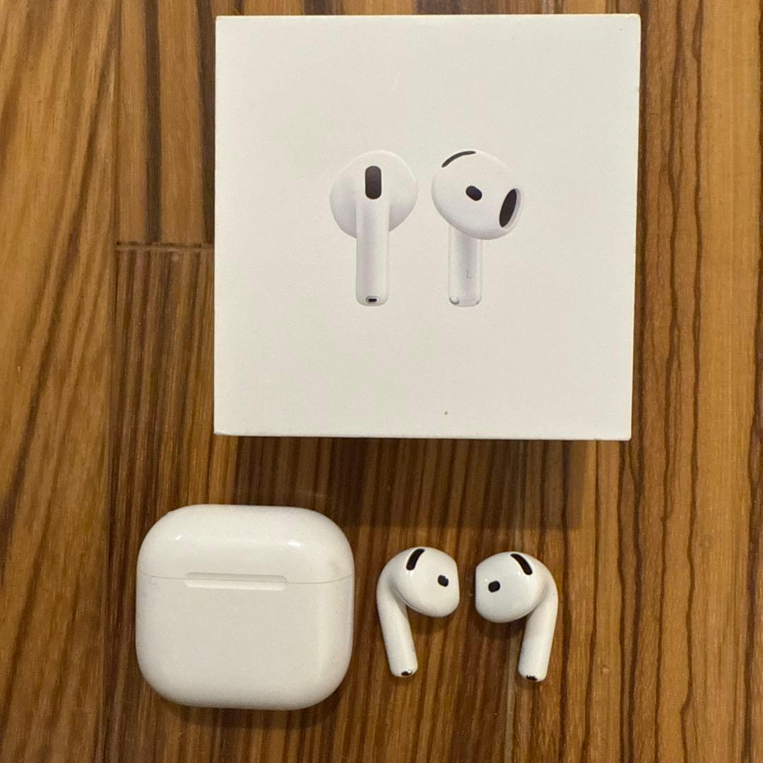 Apple AirPods 4 本体 美品！ノイキャン無 AirPods 4 ノイズキャンセル