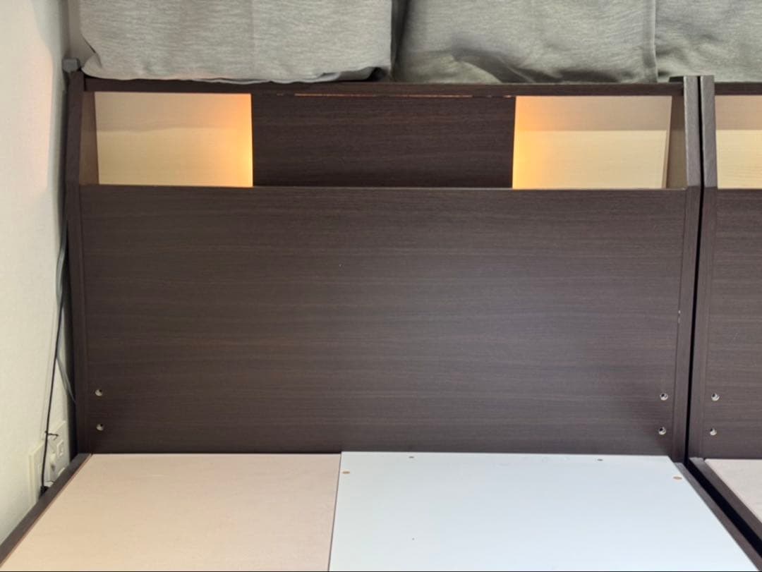 【埼玉 直接引取】ニトリ シングルベッドフレーム（引出収納・照明・コンセント付）