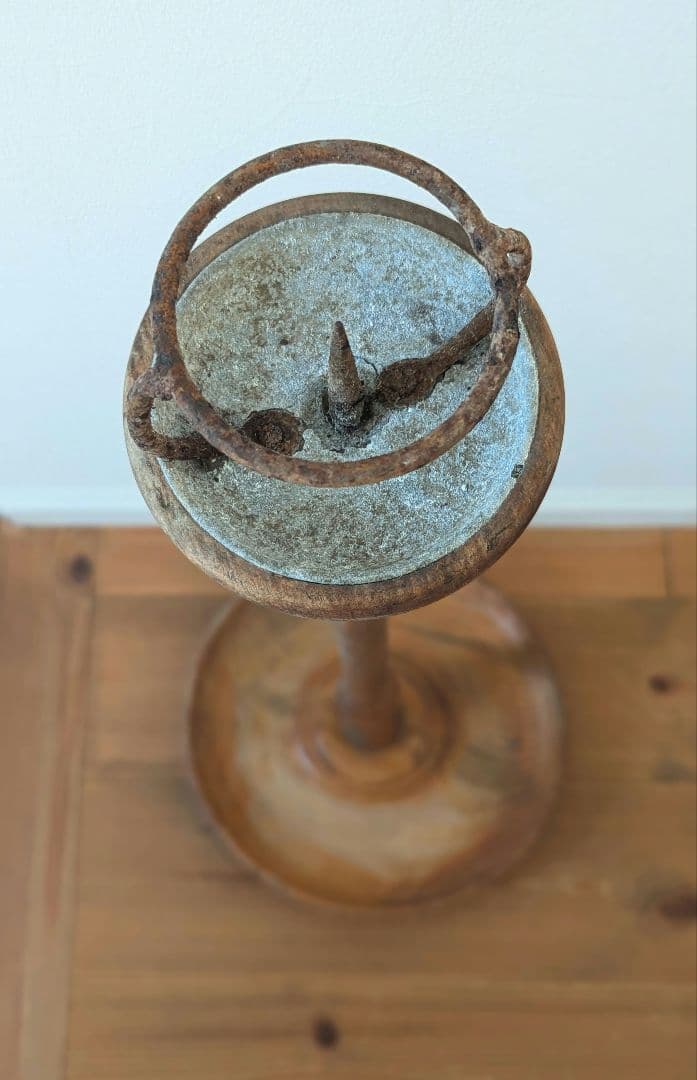 木目美しい趣ある燭台 約74cm 2台 天然木 antiques 木目美しい趣ある