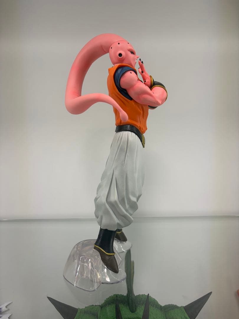 魔神ブウ フィギュア