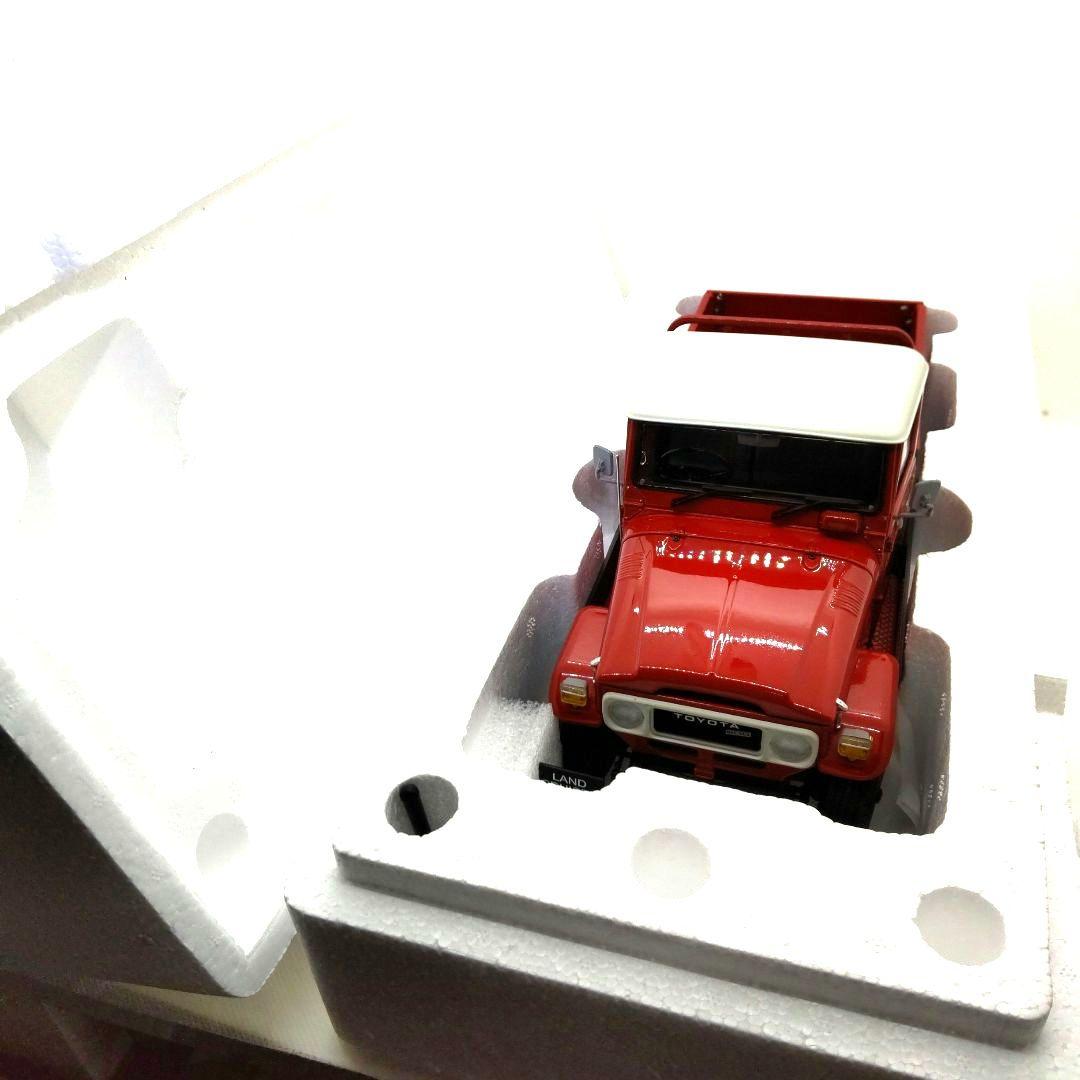京商1/18 トヨタ ランドクルーザー 40 ピックアップ (HJ47)