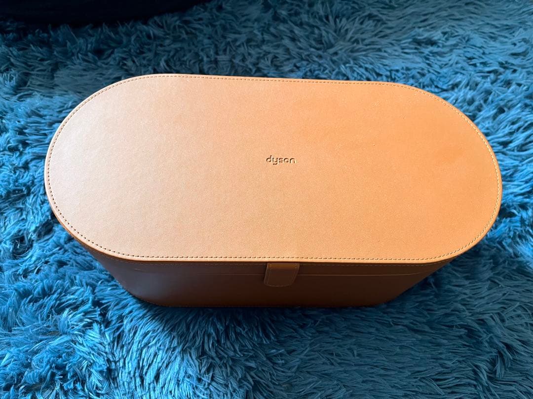 Dyson ヘアドライヤーセット 専用ケース付き