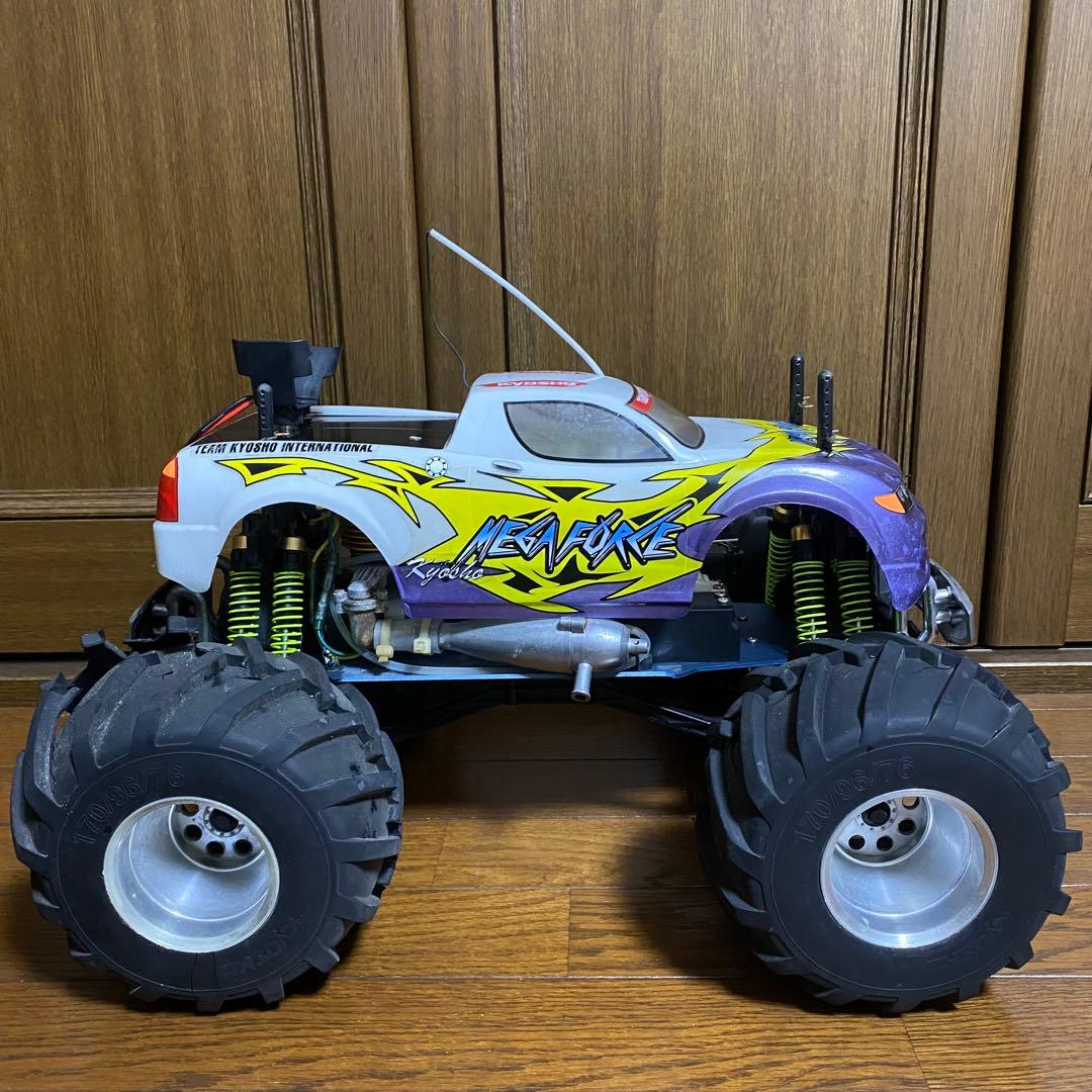 京商 KYOSHO メガフォース エンジンカー