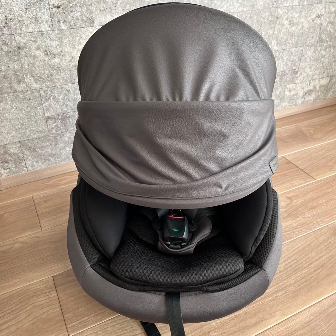 【美品・消毒済】Combi(コンビ)THE Sシリーズ　車用チャイルドシート