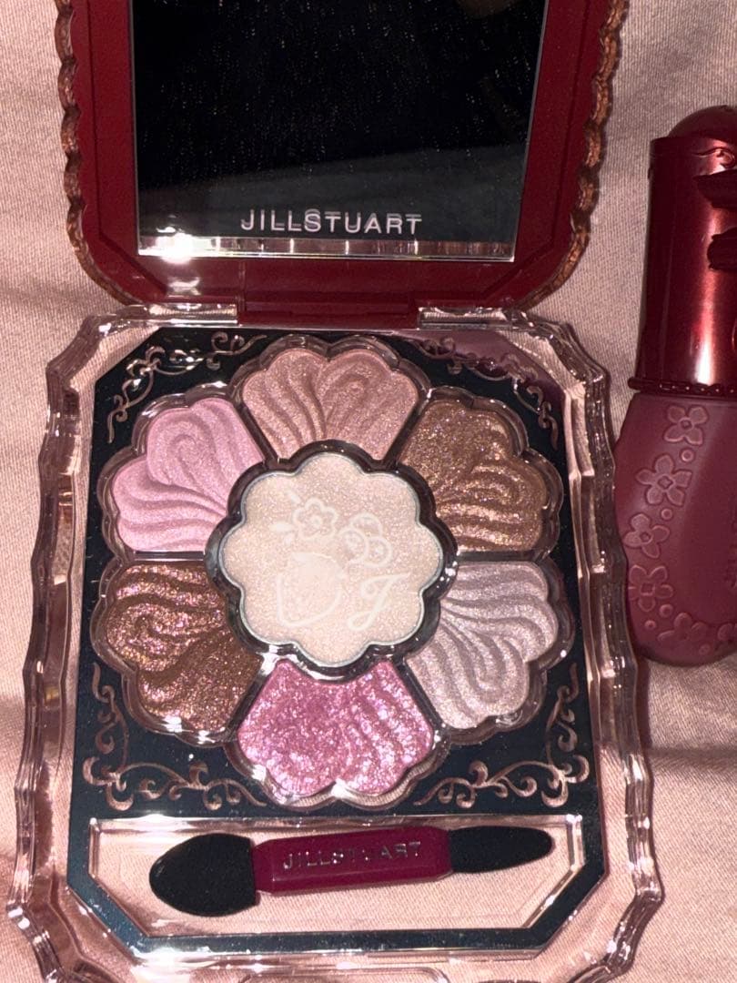 【misaki (〃~・〃)即発送可】 ジルスチュアートクリスマスコフレ