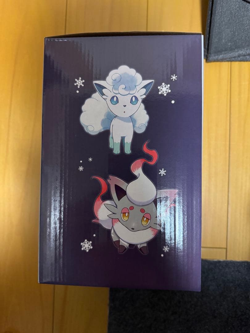 ランタン風　スノードーム アローラキュウコン　ヒスイゾロア　ポケモン