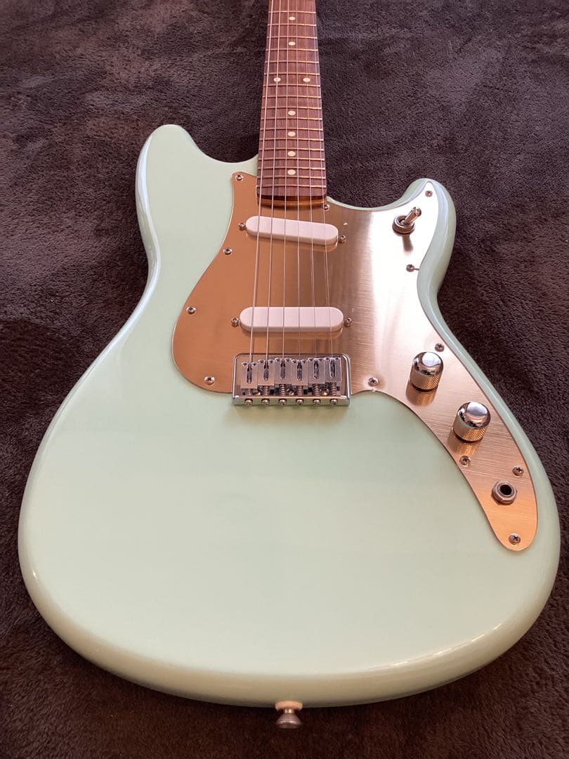 フェンダー　メキシコ　デュオソニック　ギター　グリーン