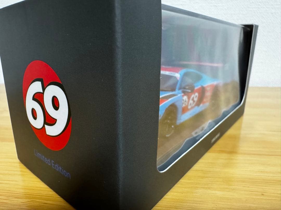 【MINICHAMPS】限定1500台 Porsche 935 #69