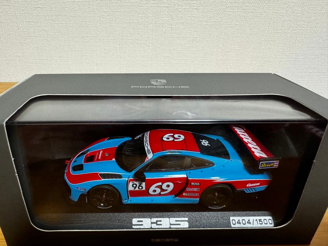【MINICHAMPS】限定1500台 Porsche 935 #69
