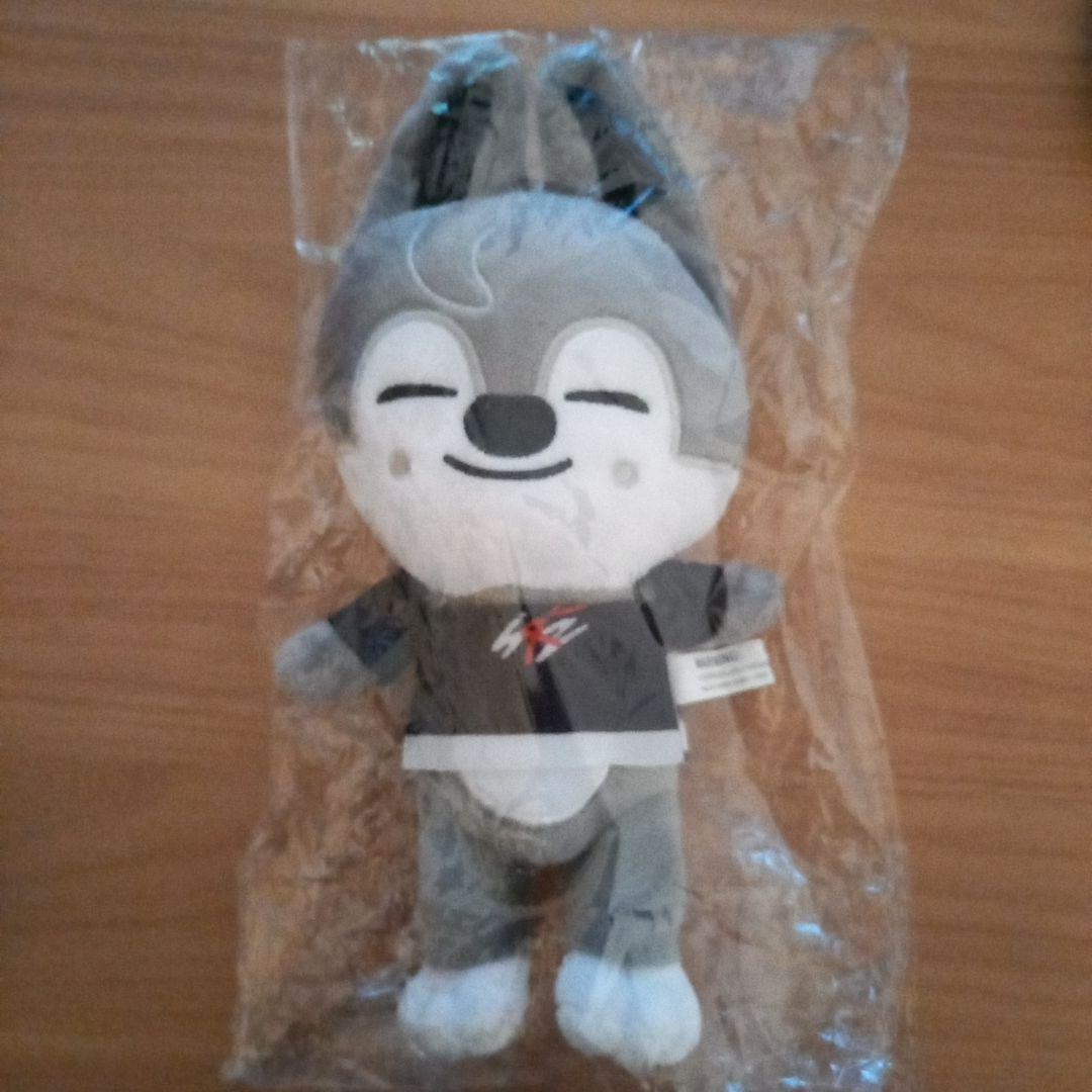 StrayKids skzoo バンチャン ウルフチャン ぬいぐるみ 非公式 - メルカリ