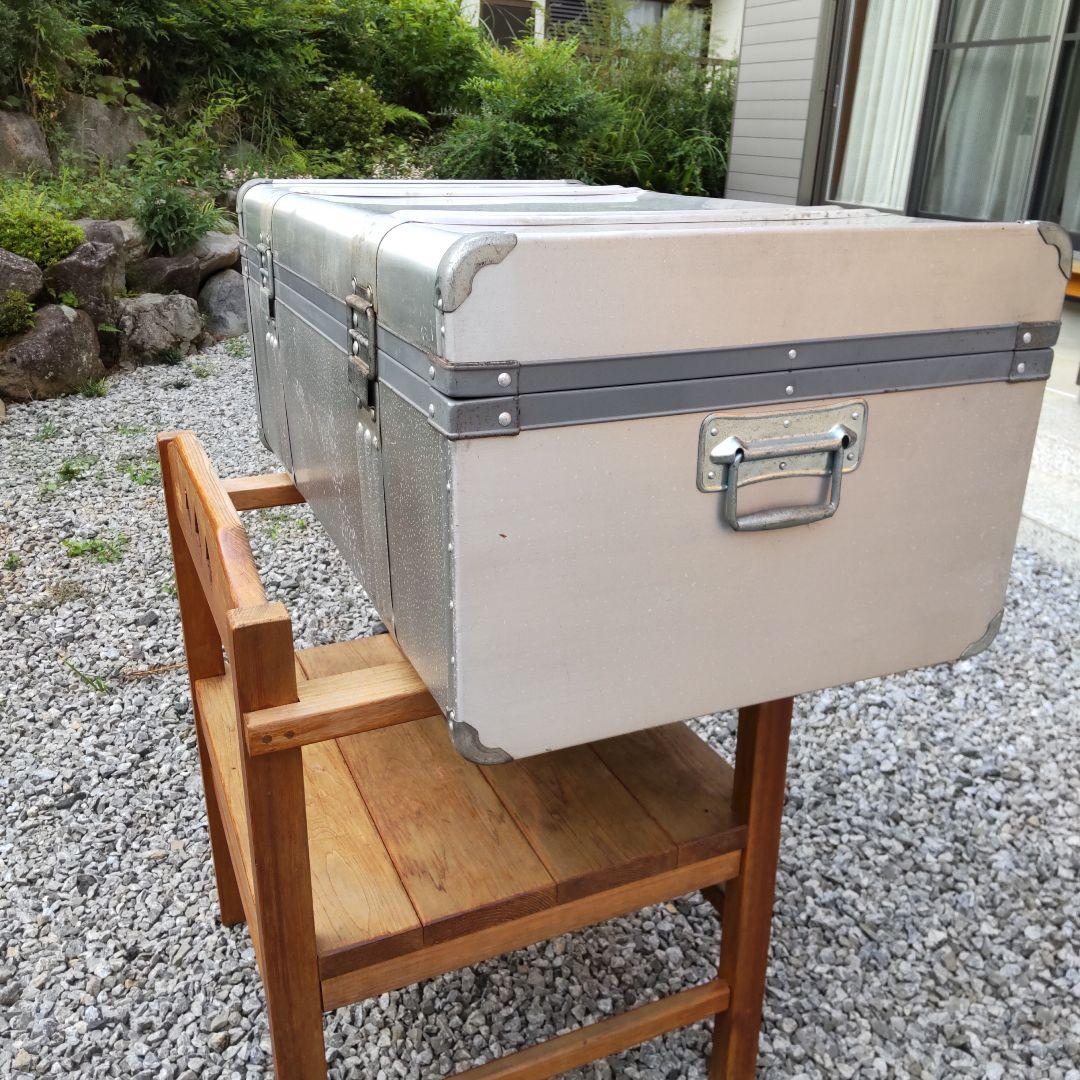 三越 アルミ大型トランク ジュラルミンケース 日本製