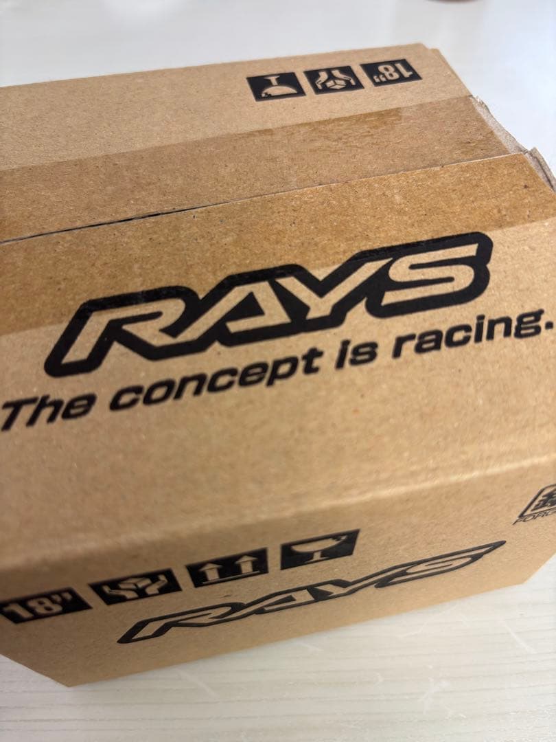 『新品』RAYS CE28N-PLUS 1/4 SCALE ミニチュア　1個