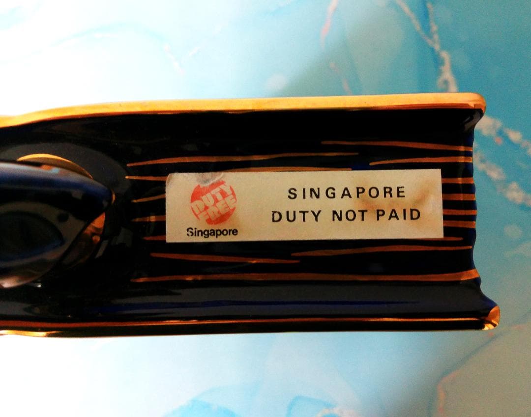 CAMUS　ナポレオン　コニャック　ブック　陶器ボトル　アンティーク　ボトルのみ