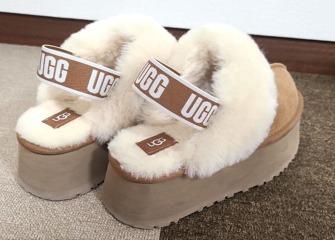 UGG ブラウン 厚底ムートンブーツ