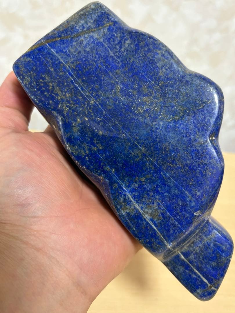 アフガニスタン産 綺麗なラピスラズリ丸磨き約1144g