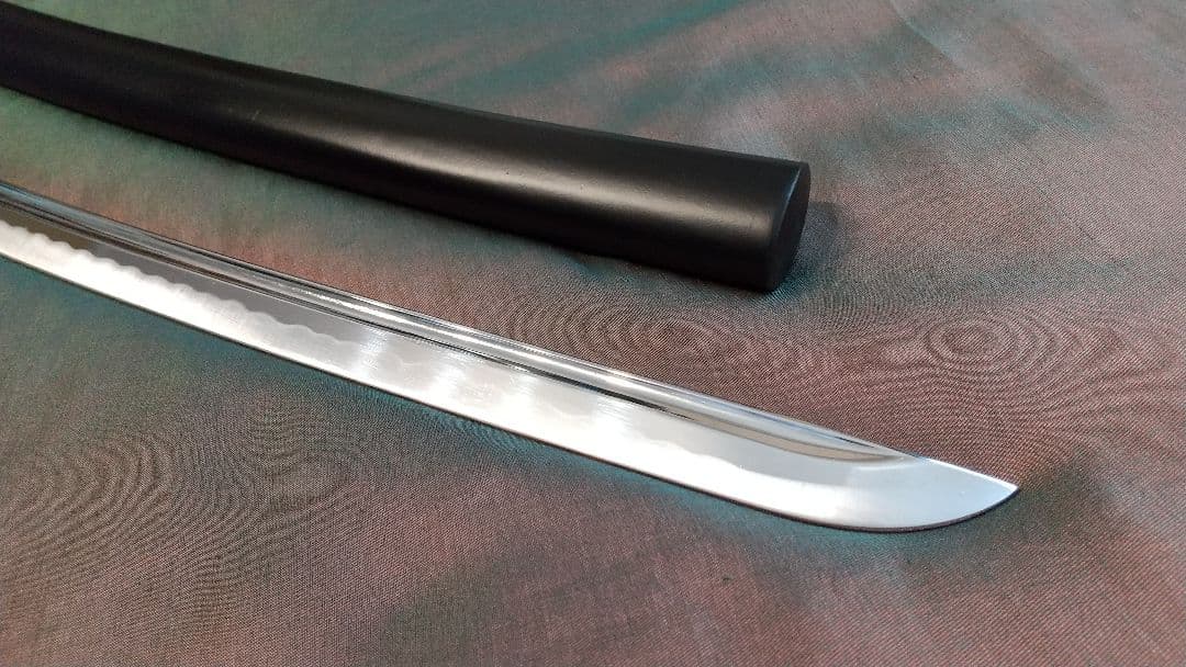 【二尺四寸二分】 居合刀 樋入り 長刀 透かし鍔 模造刀 武具 拵え 日本刀