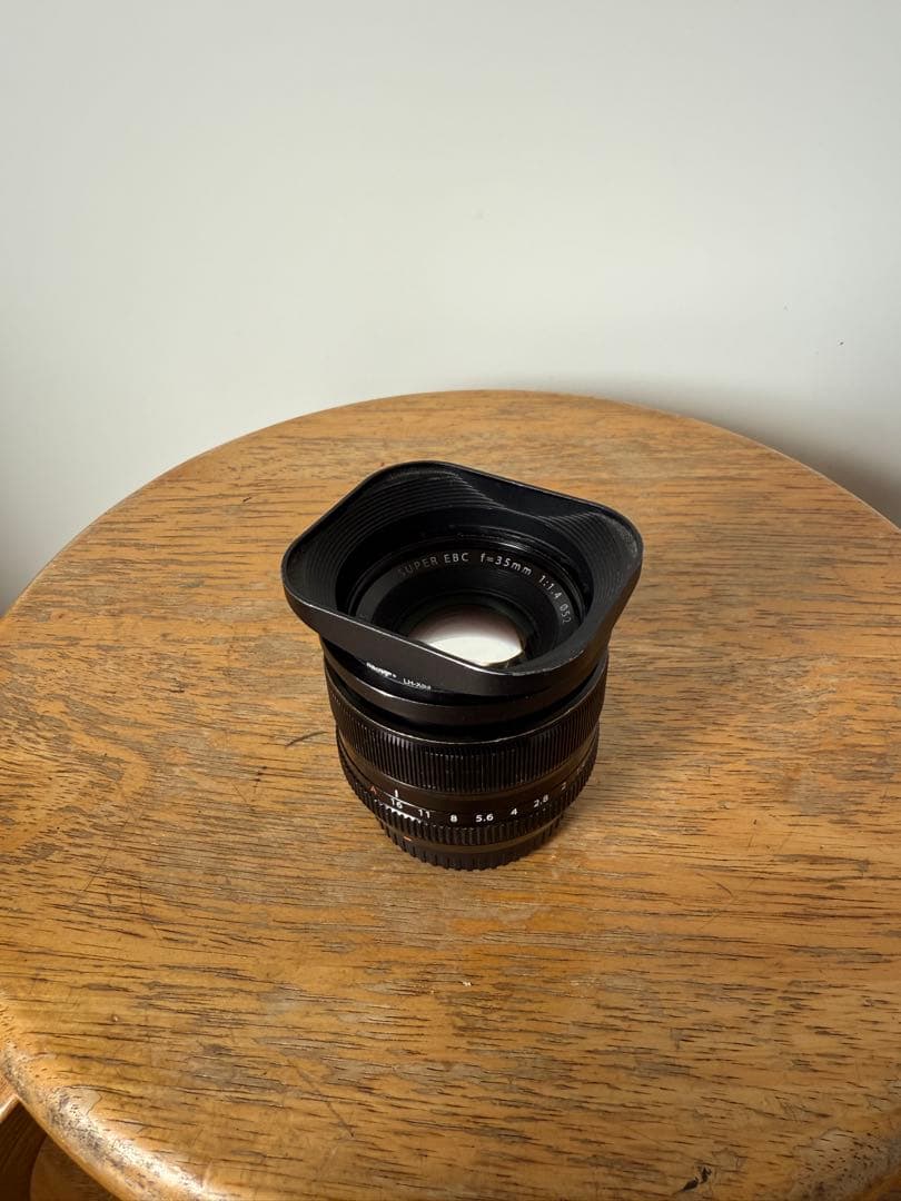 【FUJIFILM】レンズ SUPER EBC XF 35mm F1.4 Lente FUJIFILM XF 35mm f/1.4 R – Desempenho Excepcional e Desfoque