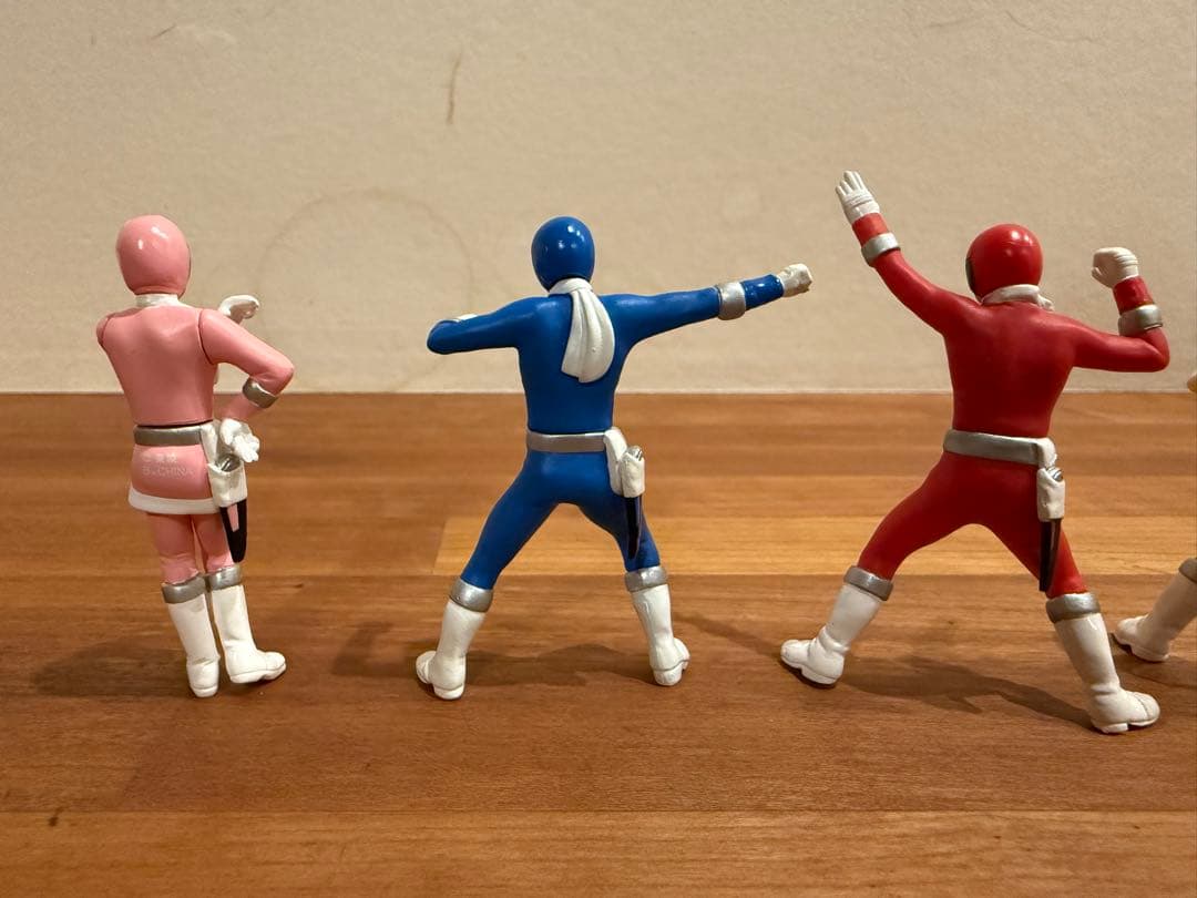 キャラエッグ　スーパー戦隊　デンジマン　フィギュア