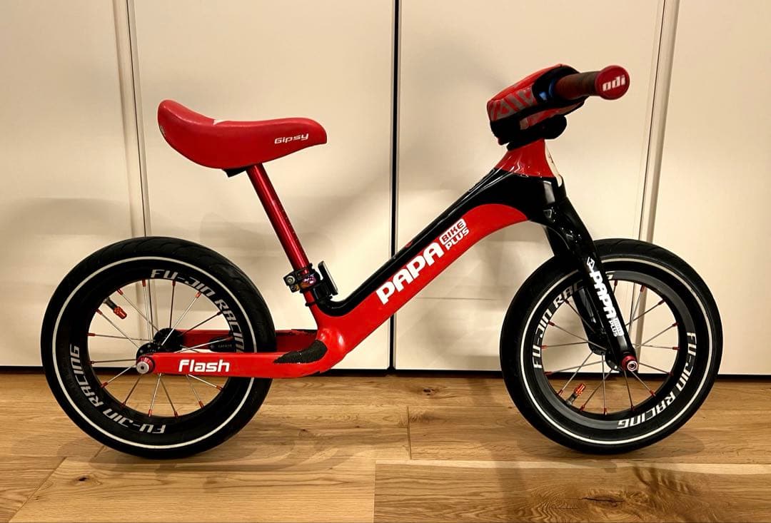 PAPABIKE Flash パパバイク フラッシュ ランバイク ストライダー