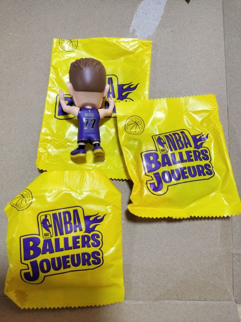 NBA BALLERS ドンチッチ レア レイカーズ nba ballers